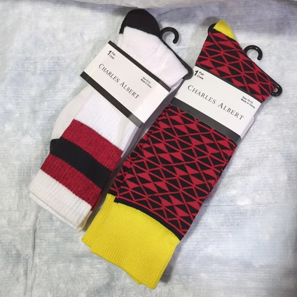 2 Pr. Men's Dress Crew Socks 2 pair Stripe & Geometric Size 10-13